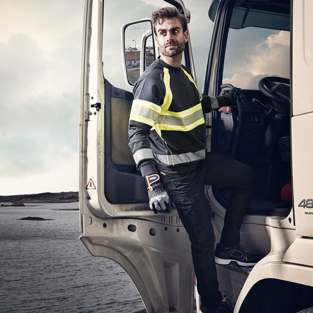 Van Rooijen Logistiek, Blaklader en Santens